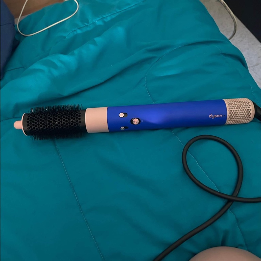 Dyson Blue Hair Styling Tool